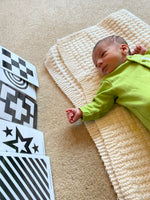 Black and White Contrast Flashcards